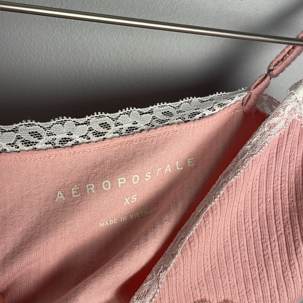 Aeropostale Pink/White Crisscross Lace-Trim Cropped Cami Adjustable Straps | XS - Picture 4 of 6